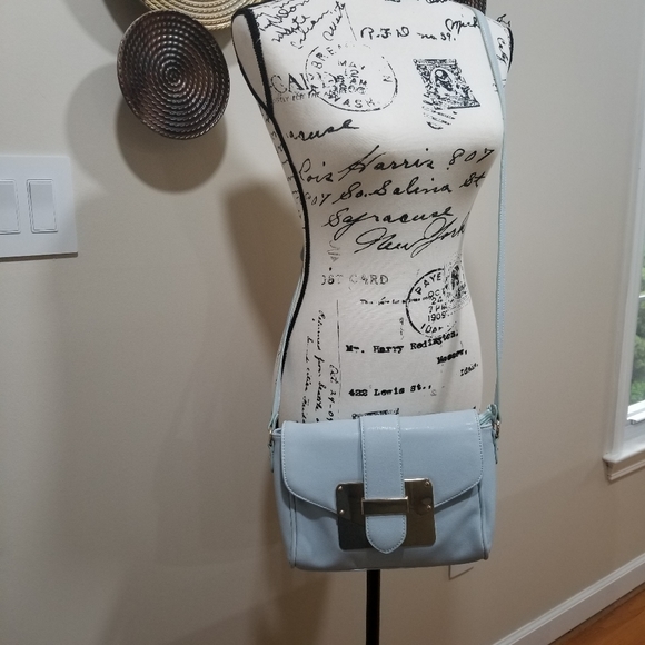 ALDO Crossbody Bag Color Baby Blue Adjustable Straps And Gold Hardware. - Picture 3 of 17